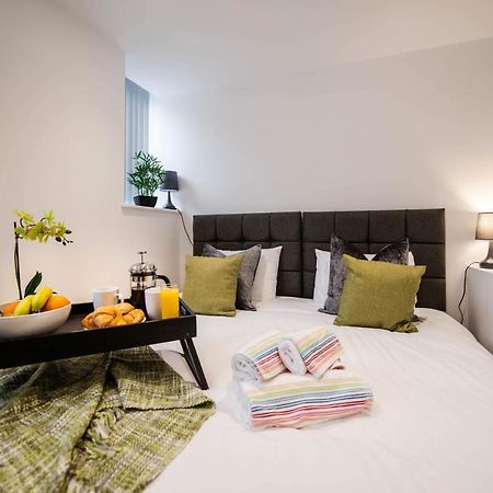 Charles Alexander Short Stay - Windmill House Apartments Lytham St Annes Exterior foto