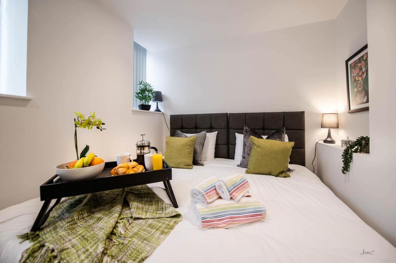 Charles Alexander Short Stay - Windmill House Apartments Lytham St Annes Exterior foto